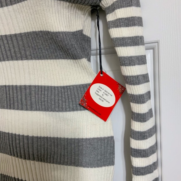 BRAND NEW YOKI GRAY SWEATER. SIZE- XL - Picture 5 of 8